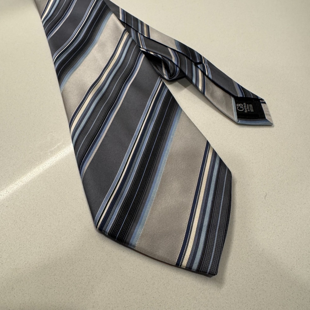 Geoffrey Beene Tie Blue Gray Stripe 100% Silk Necktie Preppy Casual Adult Mens